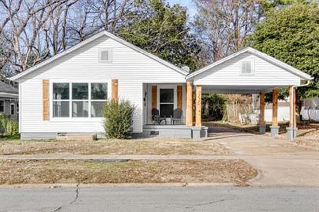 property at 730 W Cherry Ave