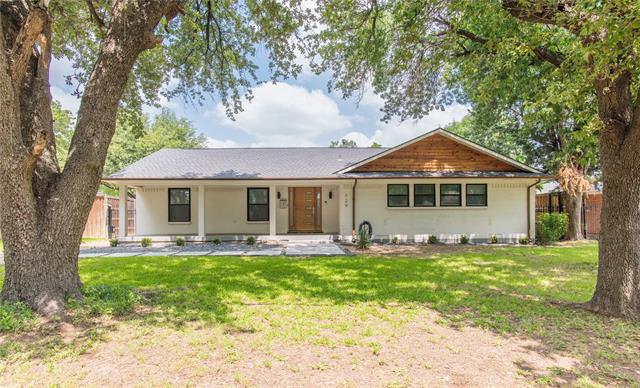 729 Bizerte Ave in Dallas, TX - Building Photo
