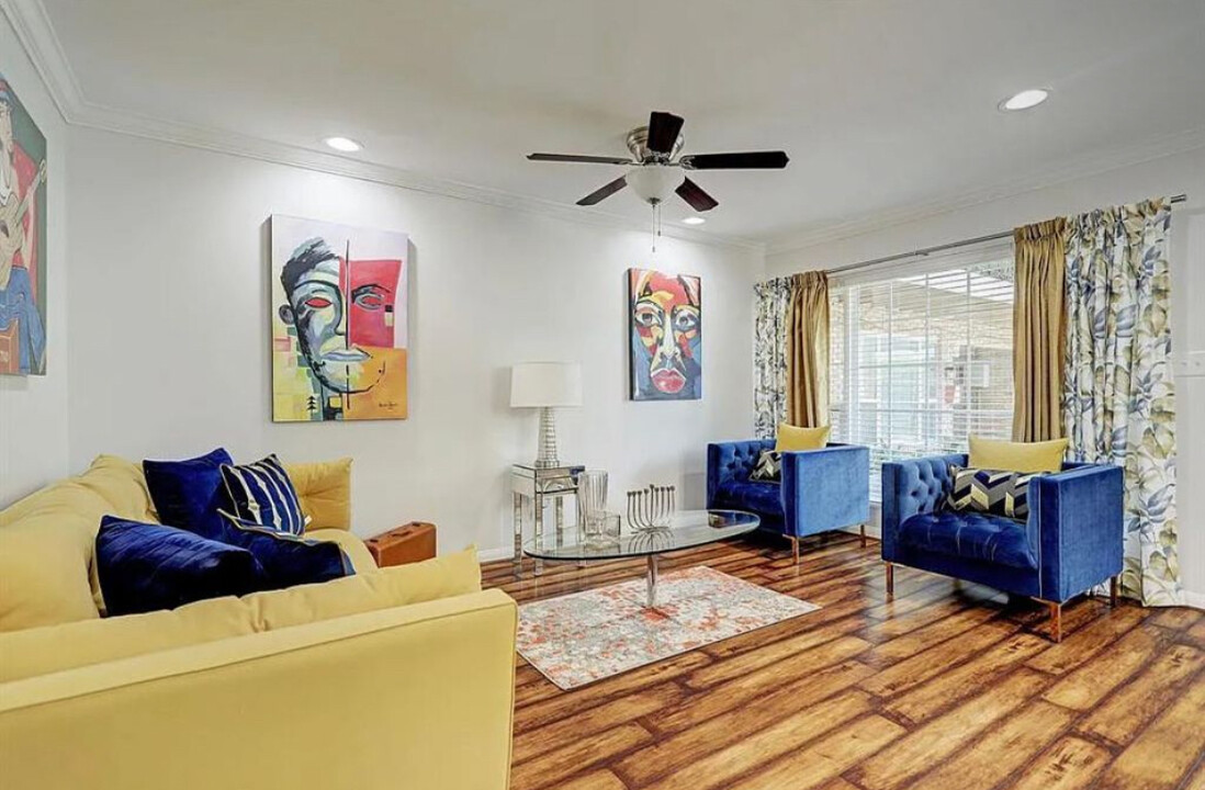 5333 Richmond Ave in Houston, TX - Building Photo