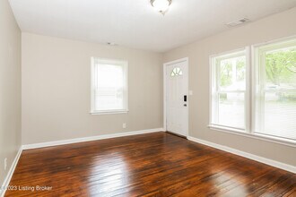 3613 Penway Ave in Louisville, KY - Building Photo - Building Photo