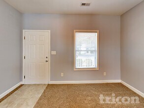 9671 Mendenhall View Dr in Huntersville, NC - Building Photo - Building Photo