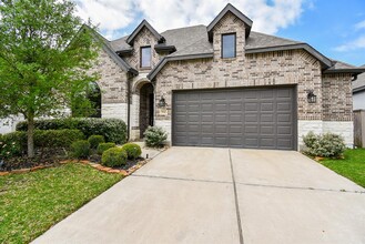 518 Bedias Creek Dr in Conroe, TX - Building Photo - Building Photo