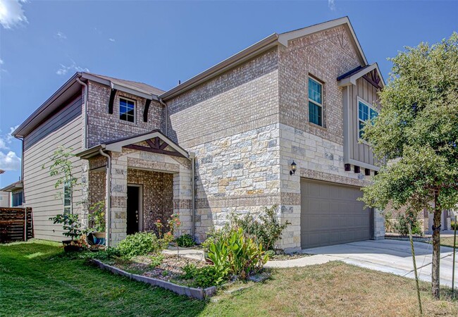 13904 Eucalyptus Bnd in Austin, TX - Foto de edificio - Building Photo