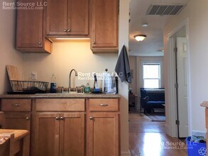 15 Sargent Ave in Somerville, MA - Building Photo - Building Photo