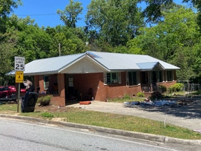 605 Indian Cir in Macon, GA - Building Photo - Building Photo