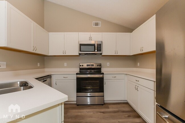 130 Wynfield Dr in Porterdale, GA - Building Photo - Building Photo