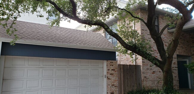 property at 1411 Mccoy St
