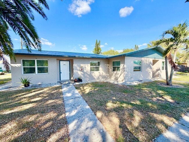 property at 4601 24th Pl SW