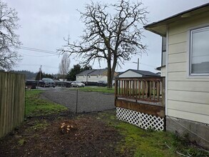 4322 S Puget Sound Ave in Tacoma, WA - Building Photo - Building Photo