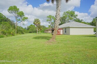 1758 Tradewinds Ave SE in Palm Bay, FL - Building Photo - Building Photo