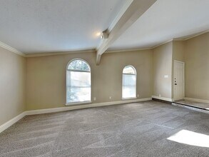 2901 Robin Hill Ln, Unit 1206ADA in Garland, TX - Building Photo - Building Photo