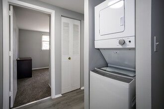 Cedar Village Apartments in Wilkes-Barre, PA - Building Photo - Interior Photo