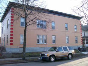 3200 Bloomington Ave in Minneapolis, MN - Building Photo - Building Photo