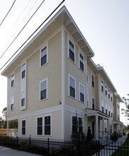 12 Bridgham St in Providence, RI - Building Photo - Building Photo