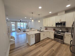 4019 Elk Crk Ln in Raleigh, NC - Building Photo - Building Photo