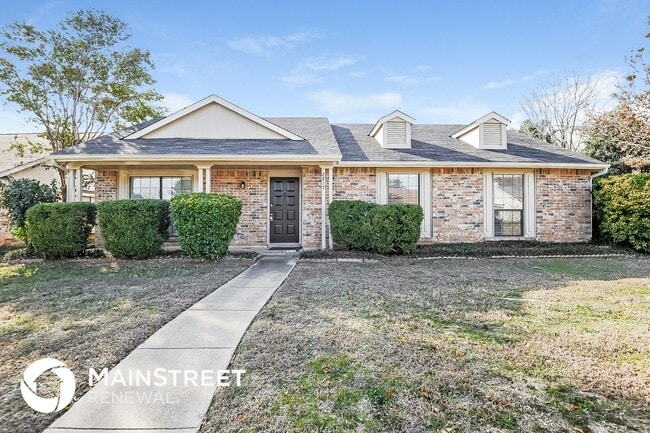 property at 2817 Carnaby Ln