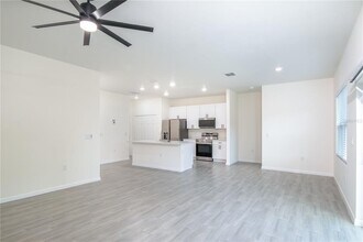 13905 SW 81st Ter Rd in Ocala, FL - Building Photo - Building Photo