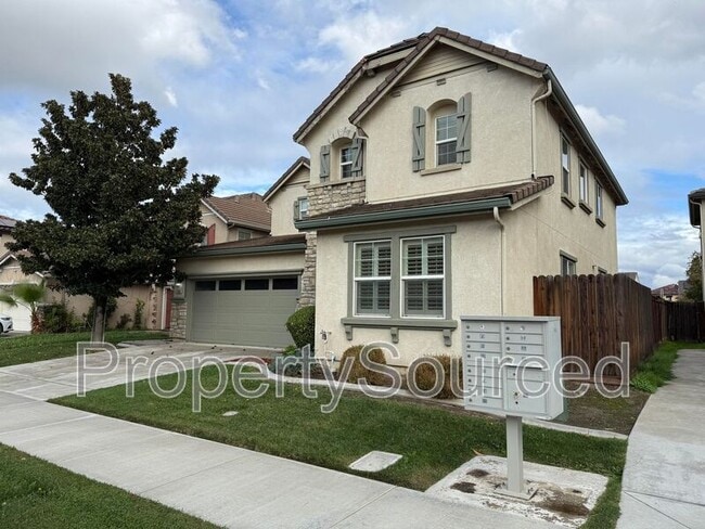 17808 Daffodil Hill St in Lathrop, CA - Building Photo - Building Photo