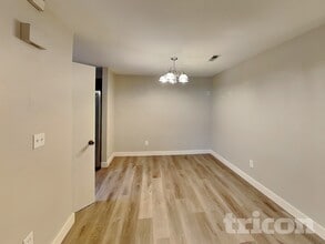 1021 30th St NE, Unit 417-203.1289143 in Auburn, WA - Building Photo - Building Photo