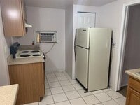 310 E Spruce St photo'