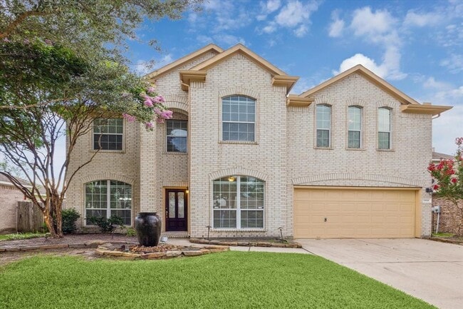 property at 3122 Schumann Oaks Dr