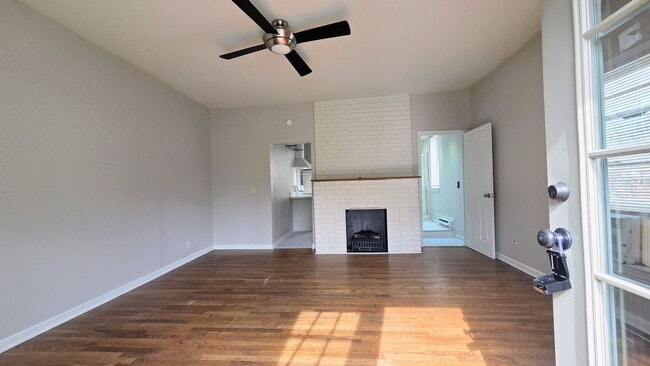 property at 883 Monroe Dr NE