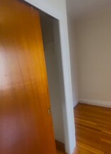 2 Harvard Ave, Unit 6 in Boston, MA - Foto de edificio - Building Photo