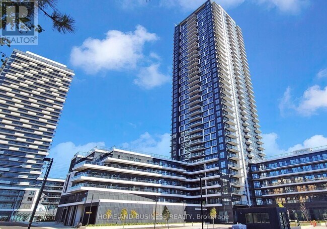 property at 15 Watergarden Dr