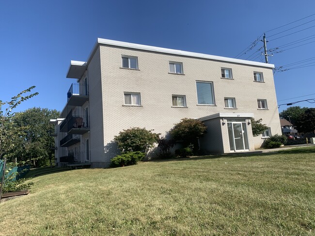 property at 67 Notch Hill Rd