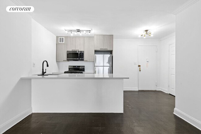 property at 500A E 87th St