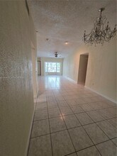 9034 SW 163rd Terrace in Palmetto Bay, FL - Building Photo - Building Photo