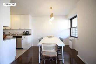 175 W 90th St in New York, NY - Building Photo - Building Photo