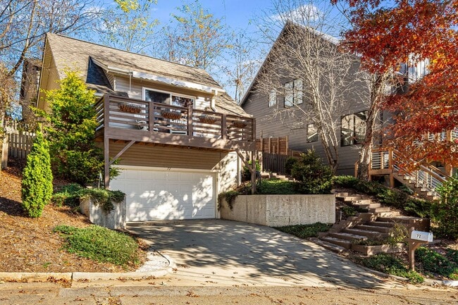 76 New Jersey Ave in Asheville, NC - Building Photo - Building Photo