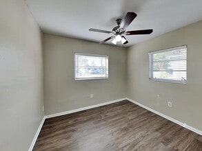 10312 SW 156th St in Miami, FL - Building Photo - Building Photo