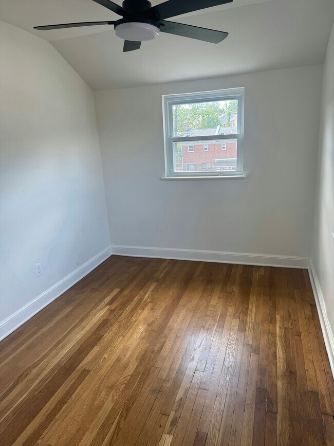 4323 Dubois Pl SE in Washington, DC - Building Photo - Building Photo