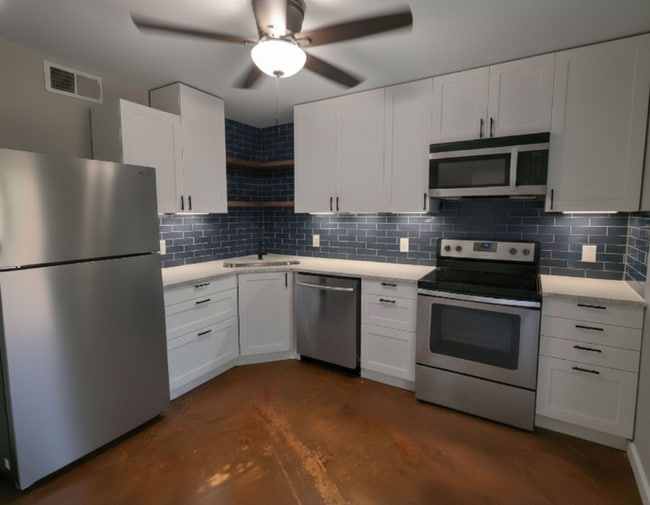 property at 114 Scofield Ave