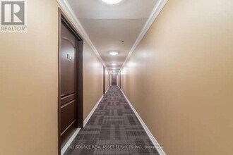 1419-1419 Costigan Rd in Milton, ON - Building Photo - Building Photo