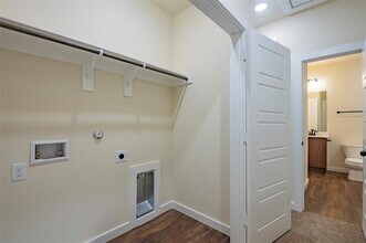 643 Wheatfield Dr in Venus, TX - Building Photo - Building Photo