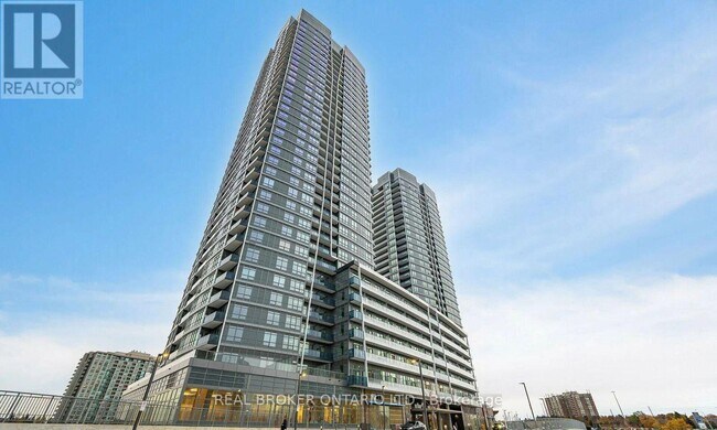 property at 50 Upper Mall Wy