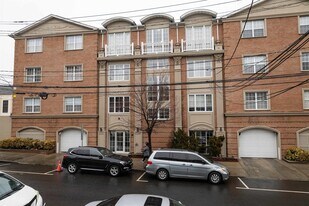 316 51st St in West New York, NJ - Building Photo