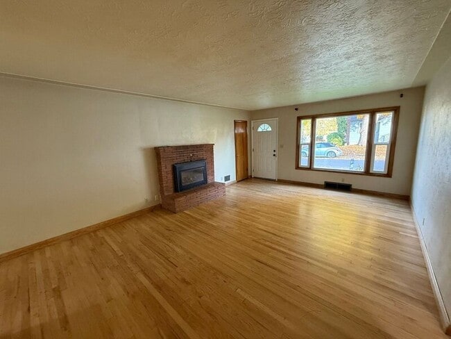 property at 595 18th St NE