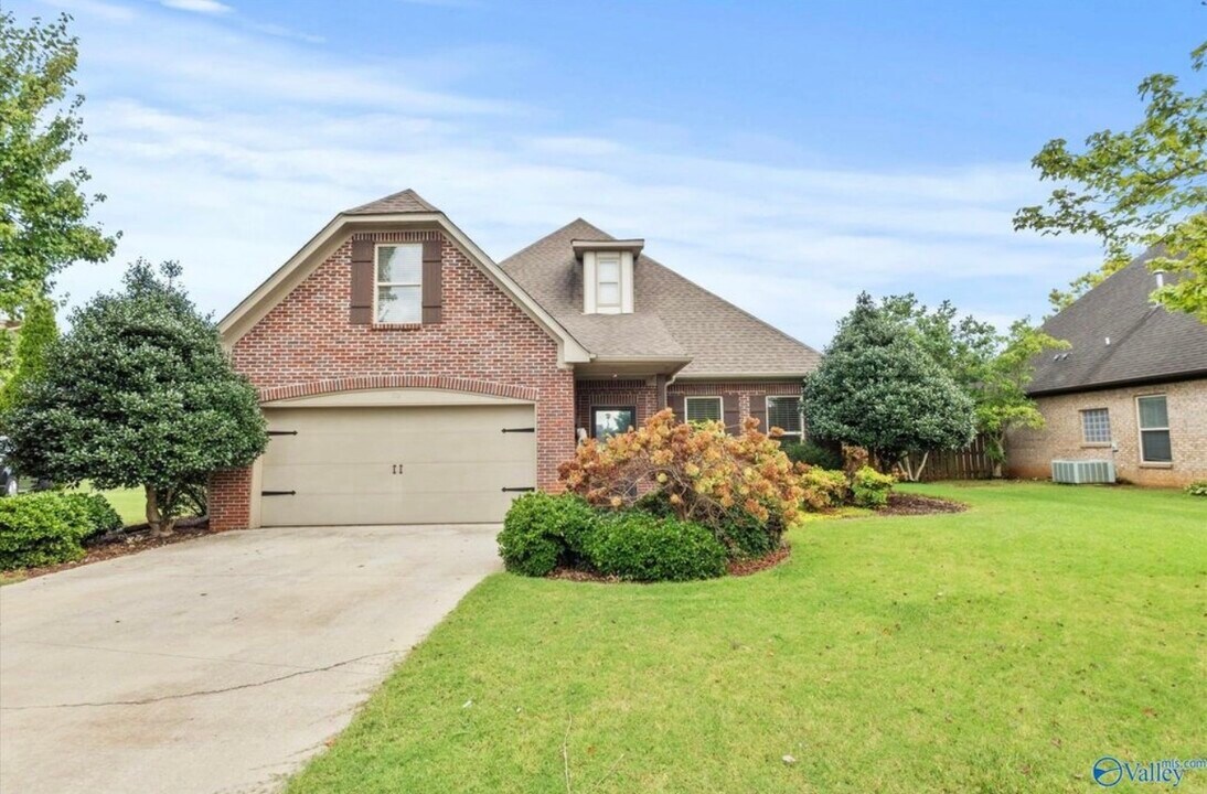 22 Maple Grove Blvd SW in Huntsville, AL - Building Photo