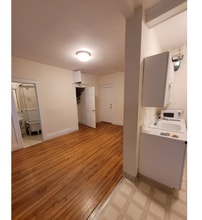 60 Queensberry St, Unit 2 in Boston, MA - Foto de edificio - Building Photo