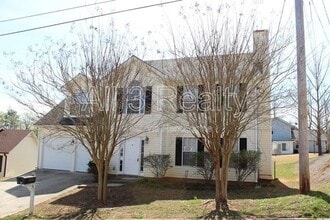 5519 Lofwood Ln in Lithonia, GA - Building Photo - Building Photo