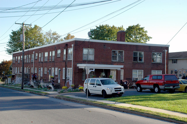 300 N Hanover St in Elizabethtown, PA - Building Photo - Building Photo