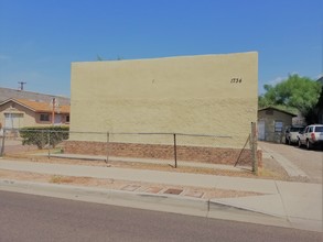 1734 E Jefferson St in Phoenix, AZ - Building Photo - Building Photo