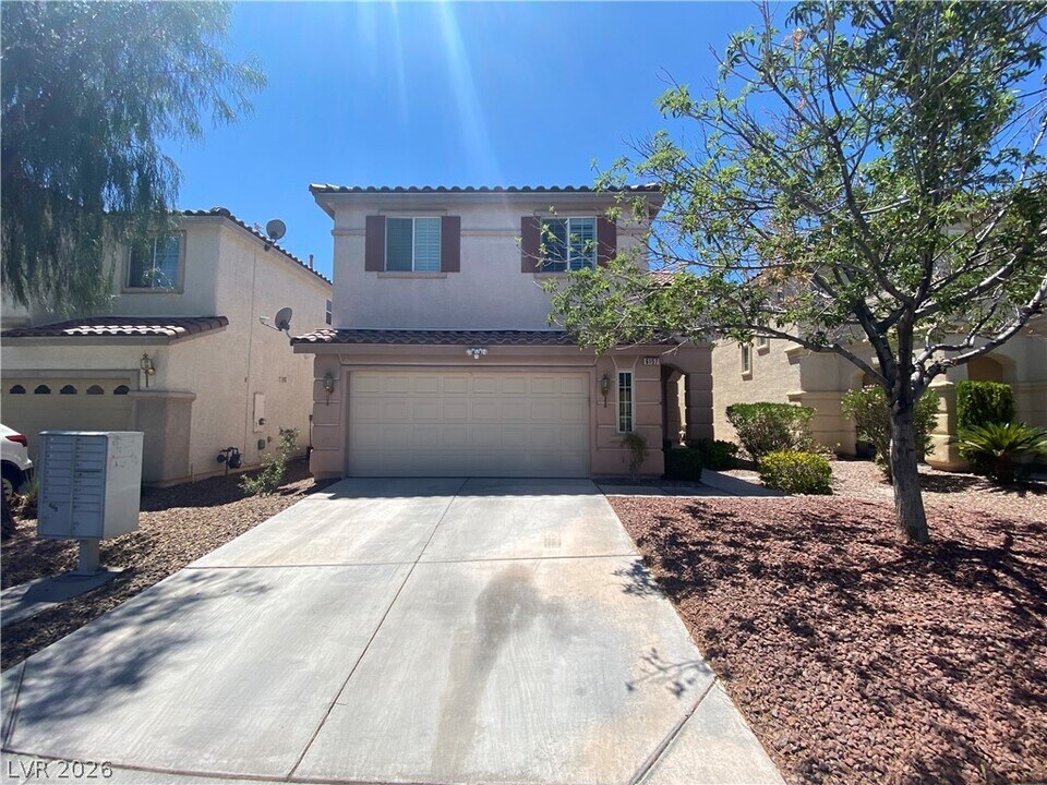 6157 Novelty St in Las Vegas, NV - Building Photo