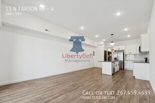 13 Farson St in Philadelphia, PA - Building Photo