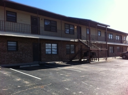 property at 701 S Cherry St