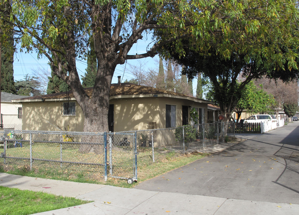 Gotham Apartments in Bell Gardens, CA - Building Photo